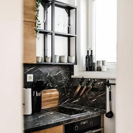 Modernes In Mit Netflix & Balkon Apartment